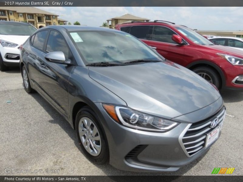 Gray / Gray 2017 Hyundai Elantra SE