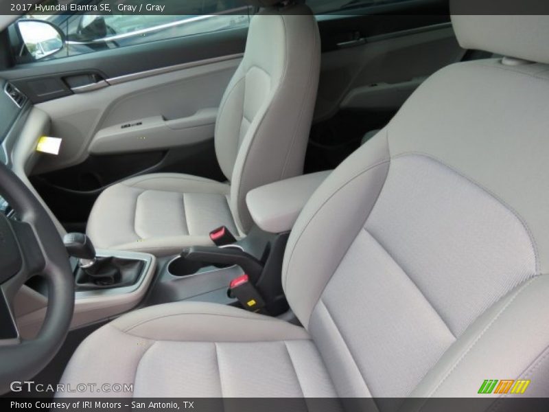 Gray / Gray 2017 Hyundai Elantra SE