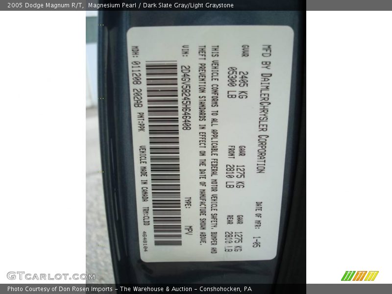 Magnesium Pearl / Dark Slate Gray/Light Graystone 2005 Dodge Magnum R/T