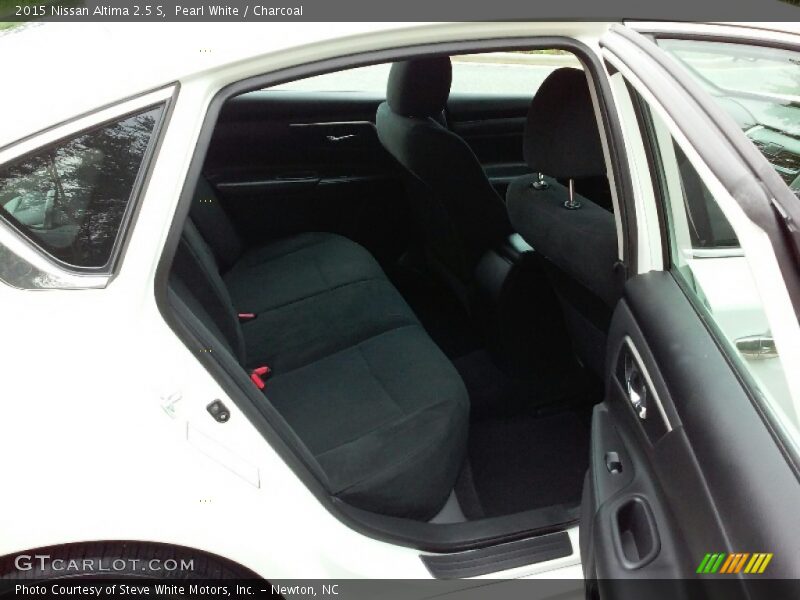 Pearl White / Charcoal 2015 Nissan Altima 2.5 S