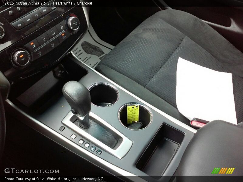 Pearl White / Charcoal 2015 Nissan Altima 2.5 S