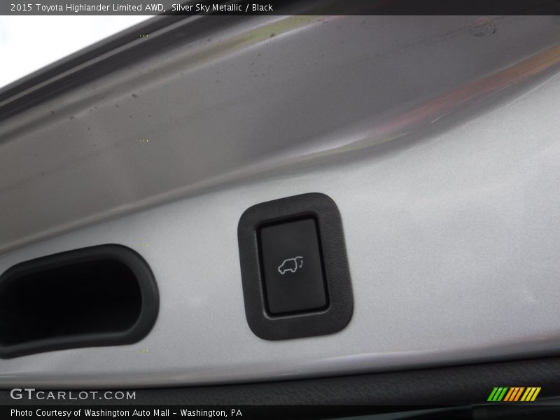 Silver Sky Metallic / Black 2015 Toyota Highlander Limited AWD