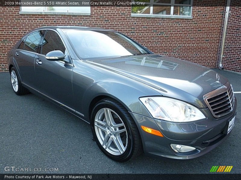 Front 3/4 View of 2009 S 550 4Matic Sedan