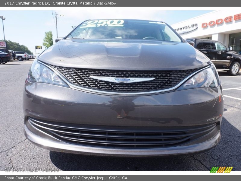 Granite Crystal Metallic / Black/Alloy 2017 Chrysler Pacifica LX