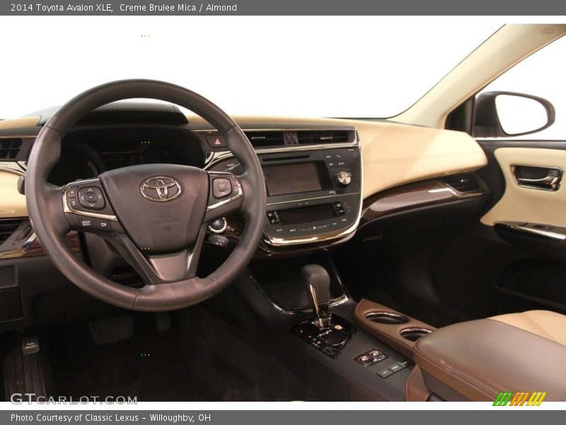 Creme Brulee Mica / Almond 2014 Toyota Avalon XLE