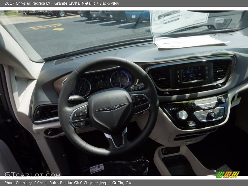 Granite Crystal Metallic / Black/Alloy 2017 Chrysler Pacifica LX