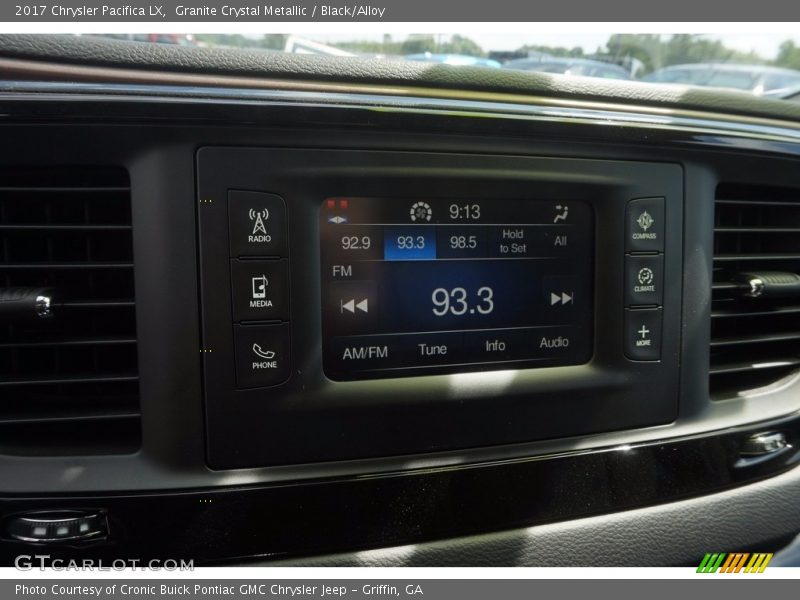 Granite Crystal Metallic / Black/Alloy 2017 Chrysler Pacifica LX
