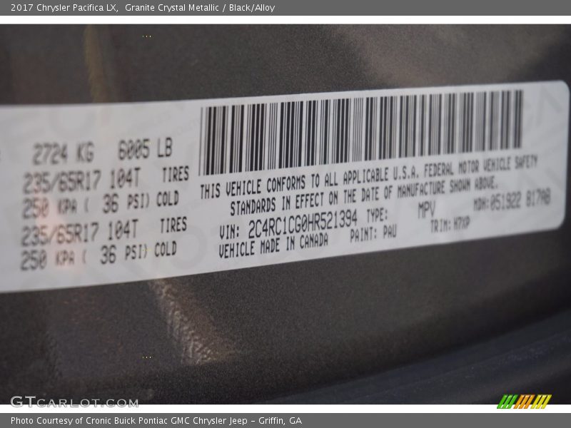 Granite Crystal Metallic / Black/Alloy 2017 Chrysler Pacifica LX
