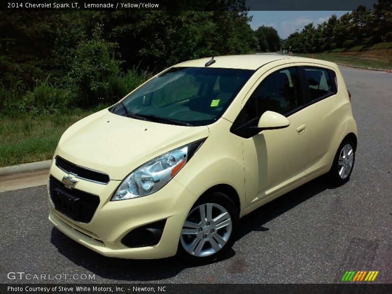 Lemonade / Yellow/Yellow 2014 Chevrolet Spark LT
