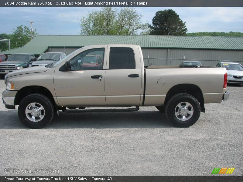 Light Almond Pearl Metallic / Taupe 2004 Dodge Ram 2500 SLT Quad Cab 4x4