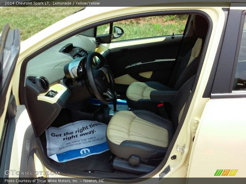 Lemonade / Yellow/Yellow 2014 Chevrolet Spark LT
