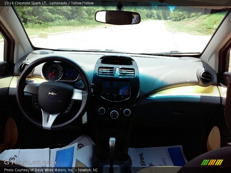 Lemonade / Yellow/Yellow 2014 Chevrolet Spark LT