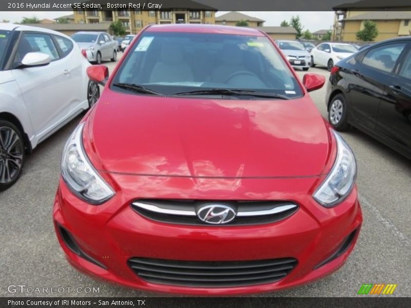 Boston Red / Gray 2016 Hyundai Accent SE Sedan