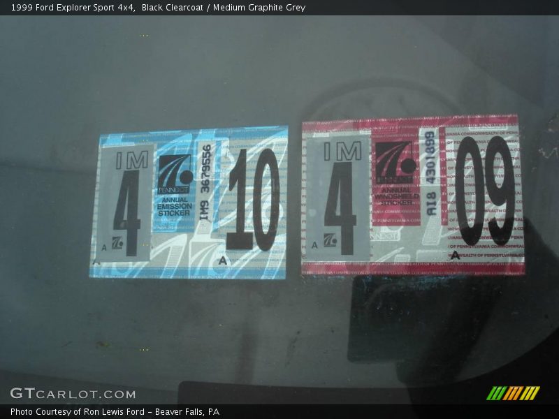 Black Clearcoat / Medium Graphite Grey 1999 Ford Explorer Sport 4x4