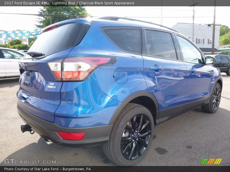 Lightning Blue / Charcoal Black Sport Appearance 2017 Ford Escape SE 4WD