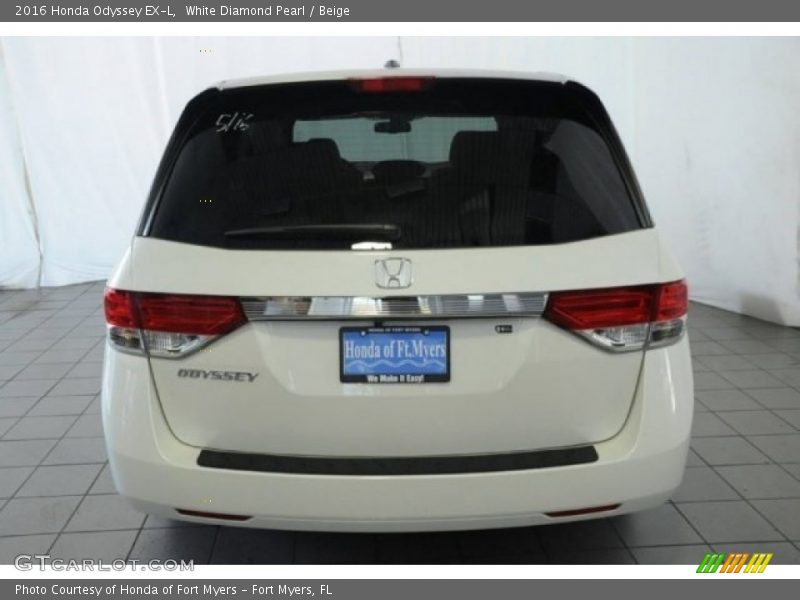 White Diamond Pearl / Beige 2016 Honda Odyssey EX-L