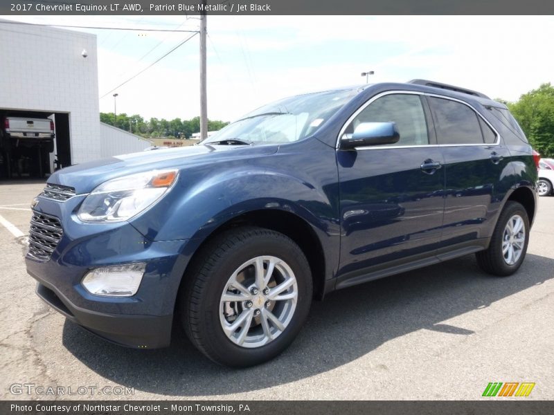 Patriot Blue Metallic / Jet Black 2017 Chevrolet Equinox LT AWD