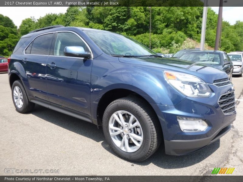 Front 3/4 View of 2017 Equinox LT AWD