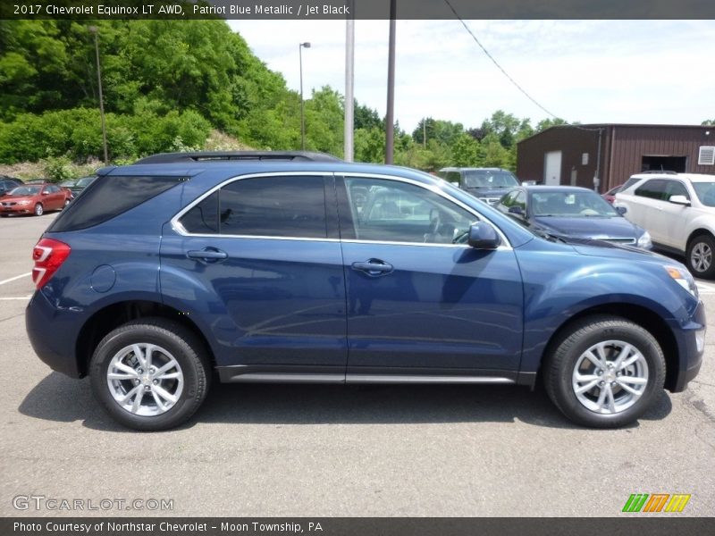 Patriot Blue Metallic / Jet Black 2017 Chevrolet Equinox LT AWD