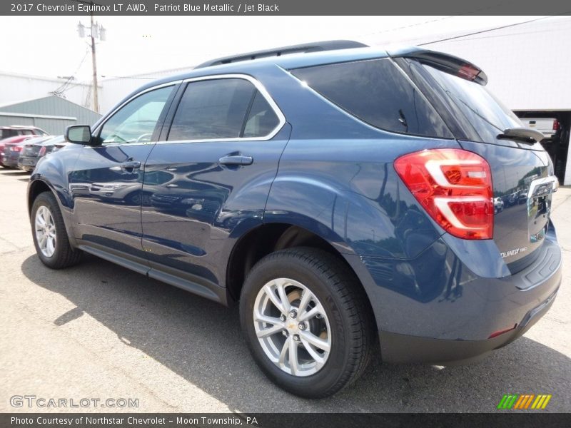 Patriot Blue Metallic / Jet Black 2017 Chevrolet Equinox LT AWD