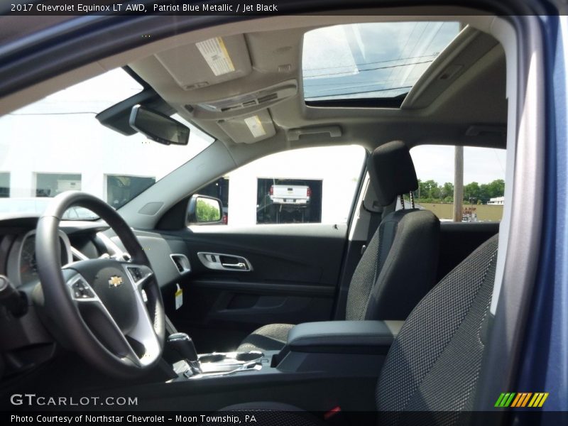 Patriot Blue Metallic / Jet Black 2017 Chevrolet Equinox LT AWD