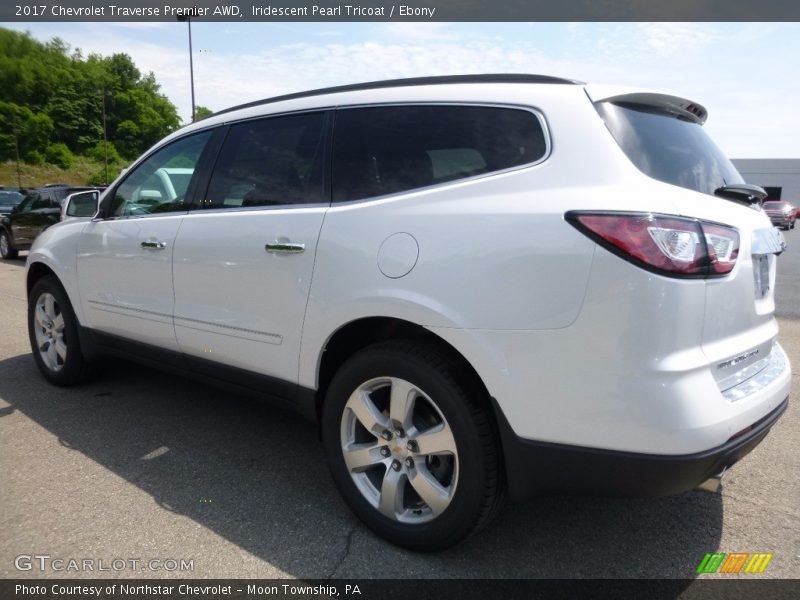 Iridescent Pearl Tricoat / Ebony 2017 Chevrolet Traverse Premier AWD