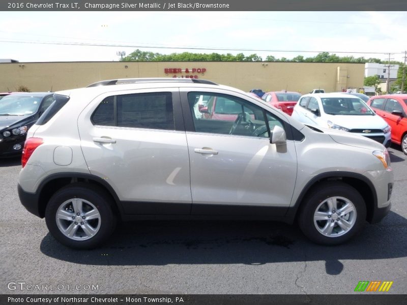 Champagne Silver Metallic / Jet Black/Brownstone 2016 Chevrolet Trax LT