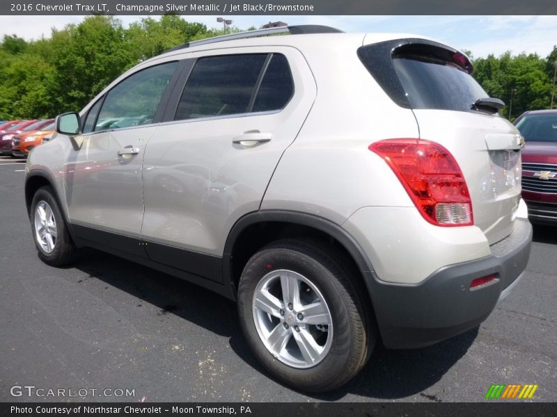 Champagne Silver Metallic / Jet Black/Brownstone 2016 Chevrolet Trax LT