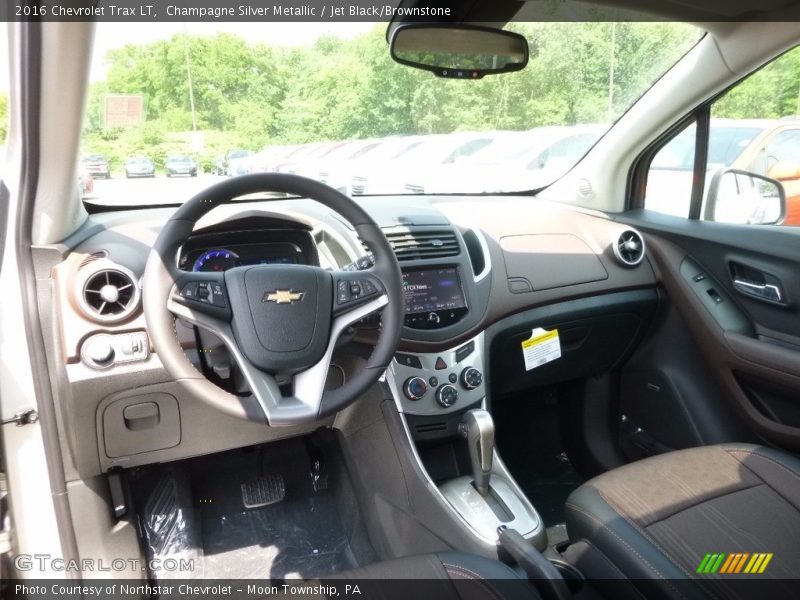 Champagne Silver Metallic / Jet Black/Brownstone 2016 Chevrolet Trax LT