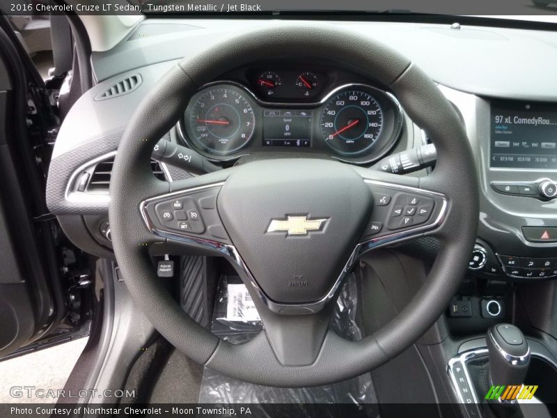 Tungsten Metallic / Jet Black 2016 Chevrolet Cruze LT Sedan