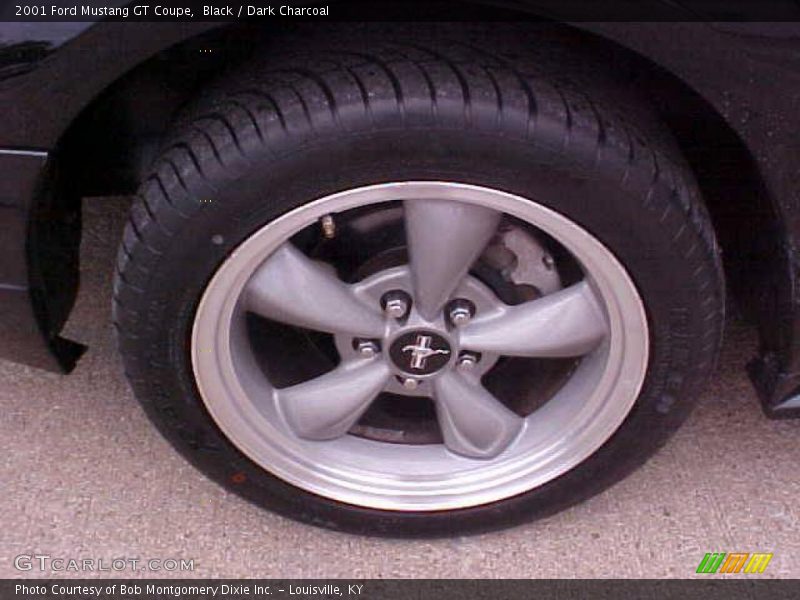 Black / Dark Charcoal 2001 Ford Mustang GT Coupe