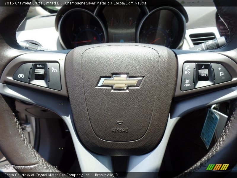 Champagne Silver Metallic / Cocoa/Light Neutral 2016 Chevrolet Cruze Limited LT