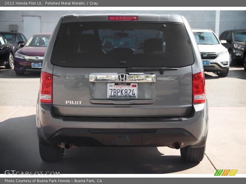 Polished Metal Metallic / Gray 2013 Honda Pilot LX