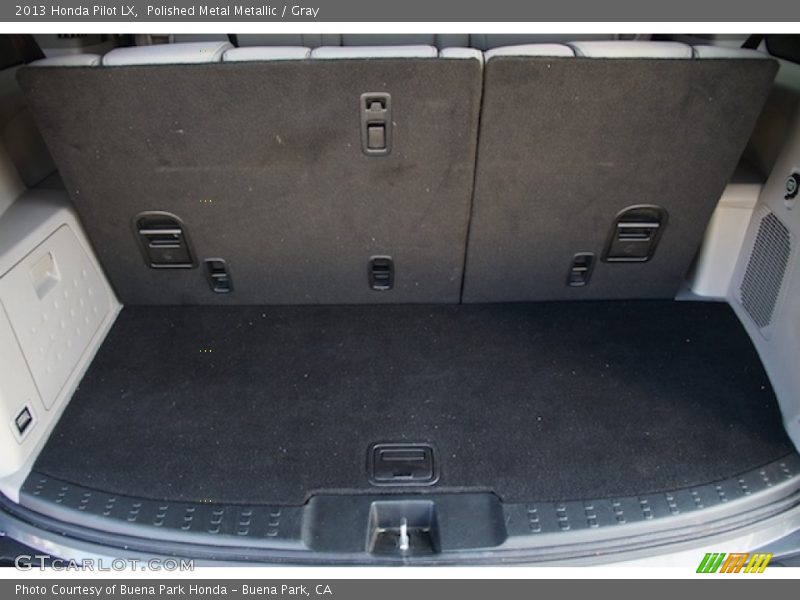 Polished Metal Metallic / Gray 2013 Honda Pilot LX