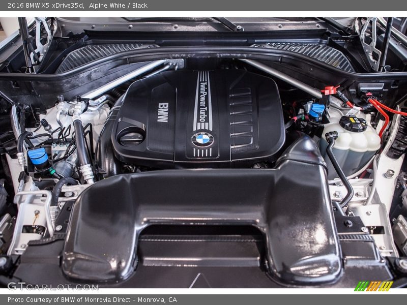 Alpine White / Black 2016 BMW X5 xDrive35d