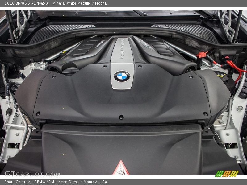  2016 X5 xDrive50i Engine - 4.4 Liter DI TwinPower Turbocharged DOHC 32-Valve VVT V8