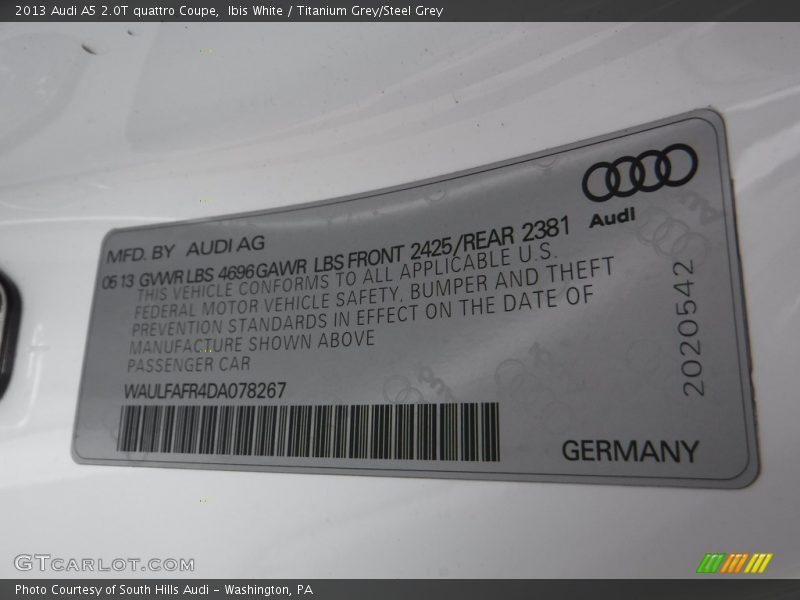 Ibis White / Titanium Grey/Steel Grey 2013 Audi A5 2.0T quattro Coupe