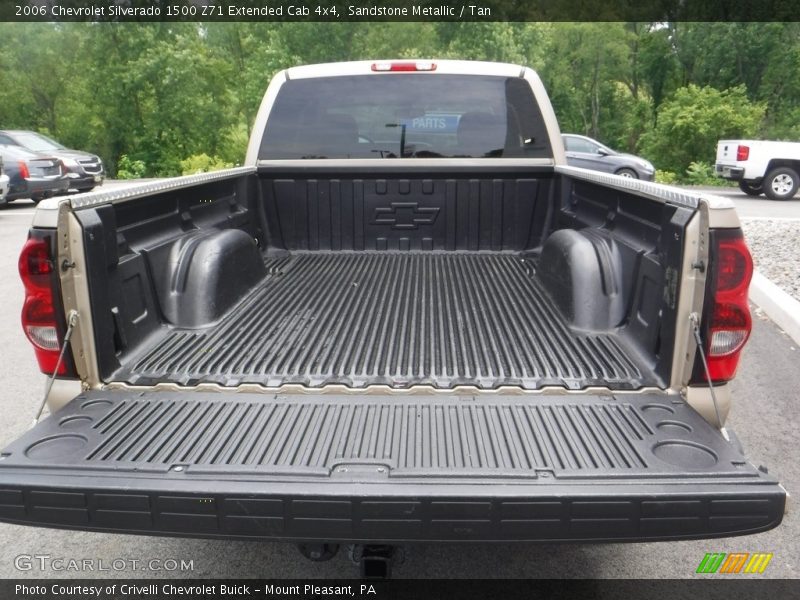 Sandstone Metallic / Tan 2006 Chevrolet Silverado 1500 Z71 Extended Cab 4x4