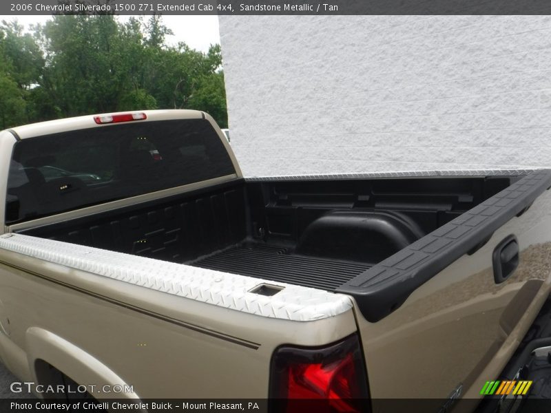 Sandstone Metallic / Tan 2006 Chevrolet Silverado 1500 Z71 Extended Cab 4x4
