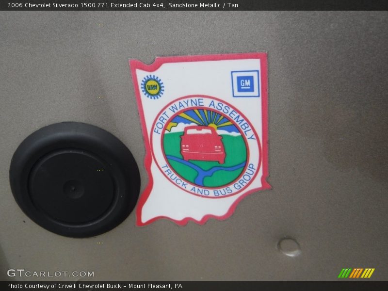 Sandstone Metallic / Tan 2006 Chevrolet Silverado 1500 Z71 Extended Cab 4x4