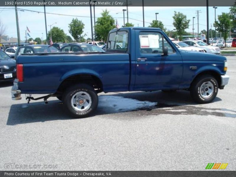 Medium Cabernet Red Metallic / Grey 1992 Ford F150 Regular Cab