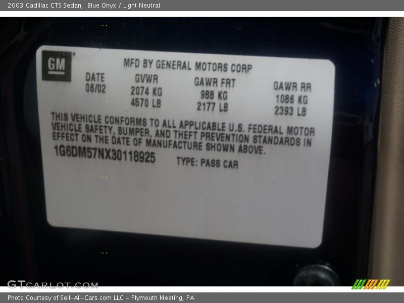 Blue Onyx / Light Neutral 2003 Cadillac CTS Sedan