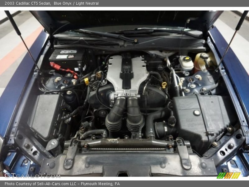 Blue Onyx / Light Neutral 2003 Cadillac CTS Sedan