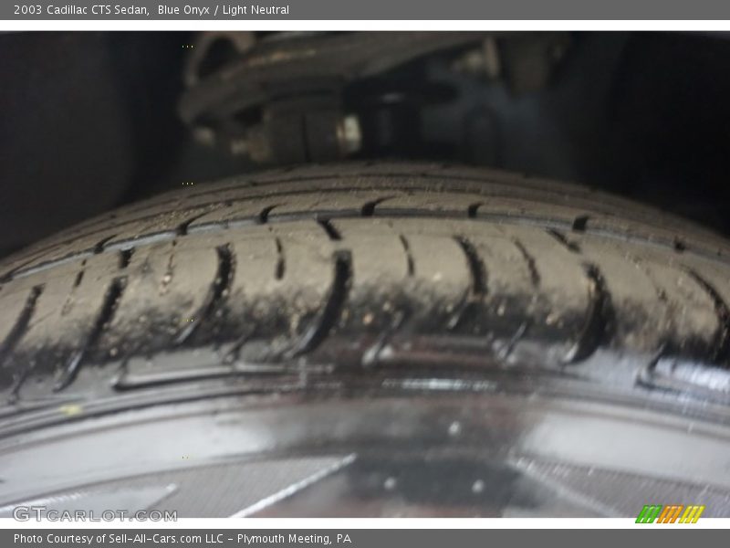 Blue Onyx / Light Neutral 2003 Cadillac CTS Sedan