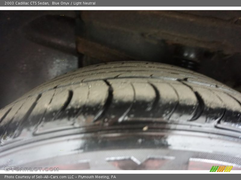Blue Onyx / Light Neutral 2003 Cadillac CTS Sedan