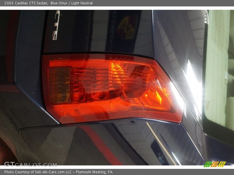 Blue Onyx / Light Neutral 2003 Cadillac CTS Sedan