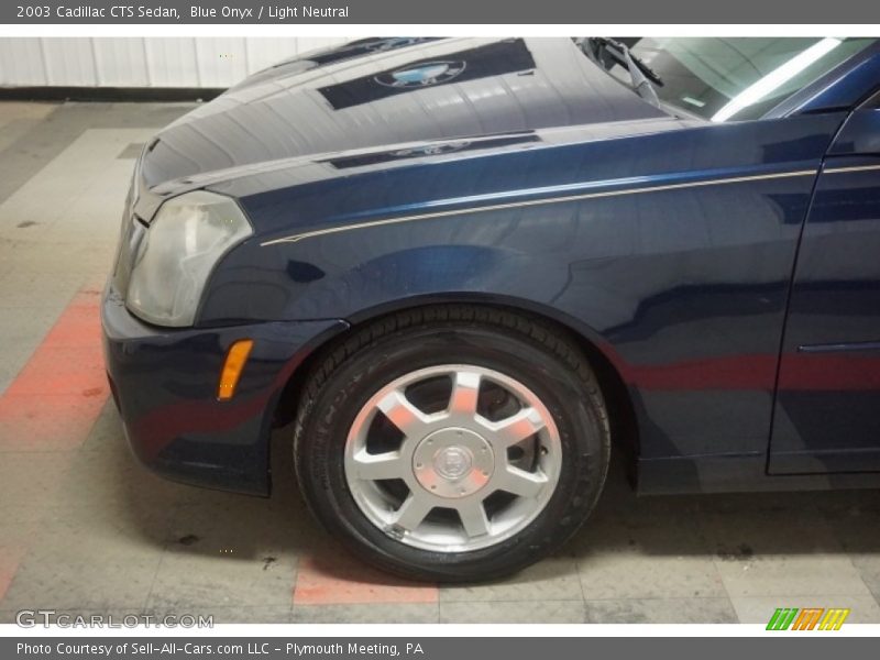 Blue Onyx / Light Neutral 2003 Cadillac CTS Sedan