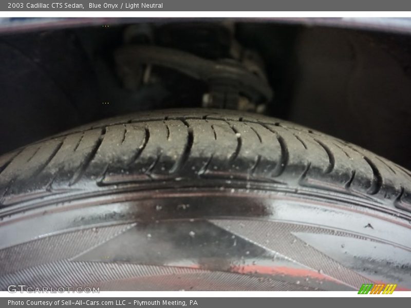 Blue Onyx / Light Neutral 2003 Cadillac CTS Sedan