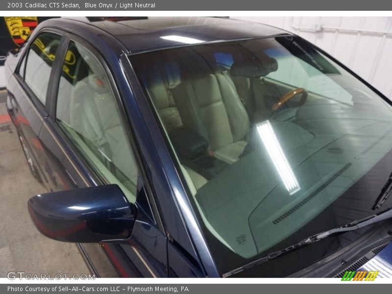 Blue Onyx / Light Neutral 2003 Cadillac CTS Sedan
