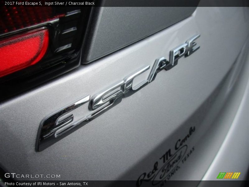 Ingot Silver / Charcoal Black 2017 Ford Escape S